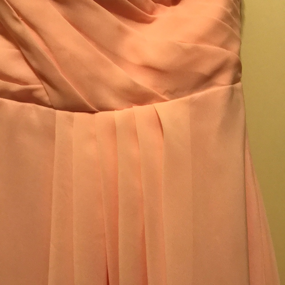 Pink dress - Picture 3 of 5